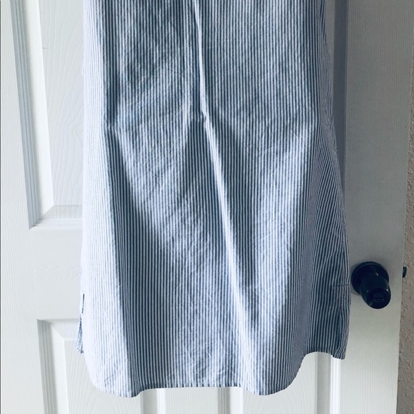 Vineyard Vines Sleeveless Shirt Dress - Picture 2 of 4